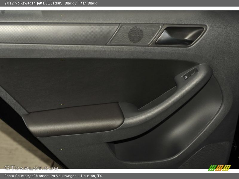 Black / Titan Black 2012 Volkswagen Jetta SE Sedan