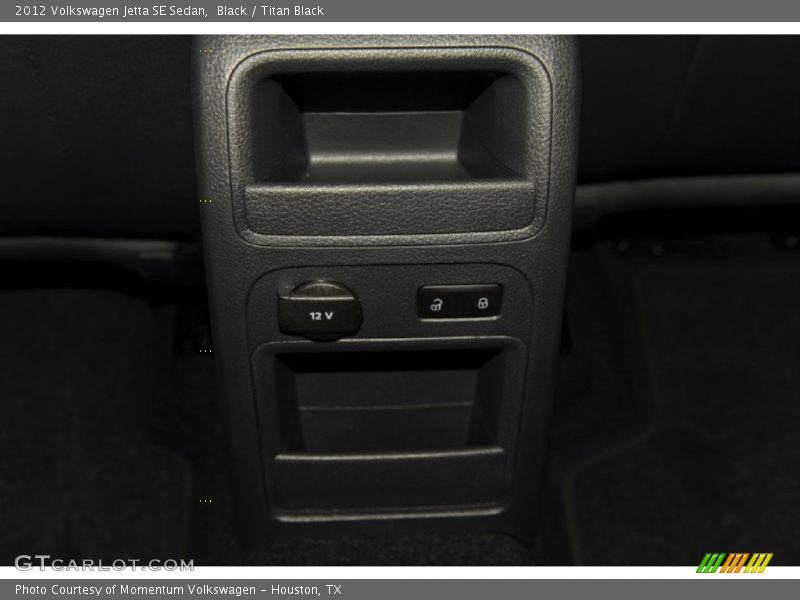 Black / Titan Black 2012 Volkswagen Jetta SE Sedan