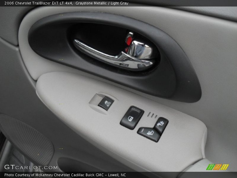 Graystone Metallic / Light Gray 2006 Chevrolet TrailBlazer EXT LT 4x4