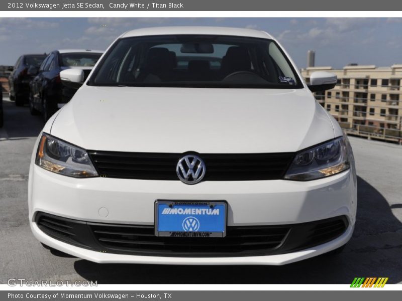 Candy White / Titan Black 2012 Volkswagen Jetta SE Sedan