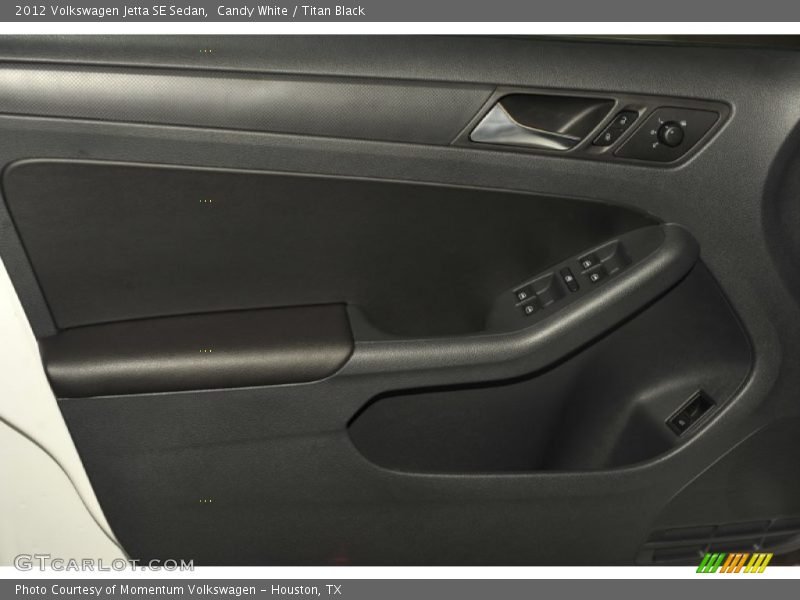 Candy White / Titan Black 2012 Volkswagen Jetta SE Sedan