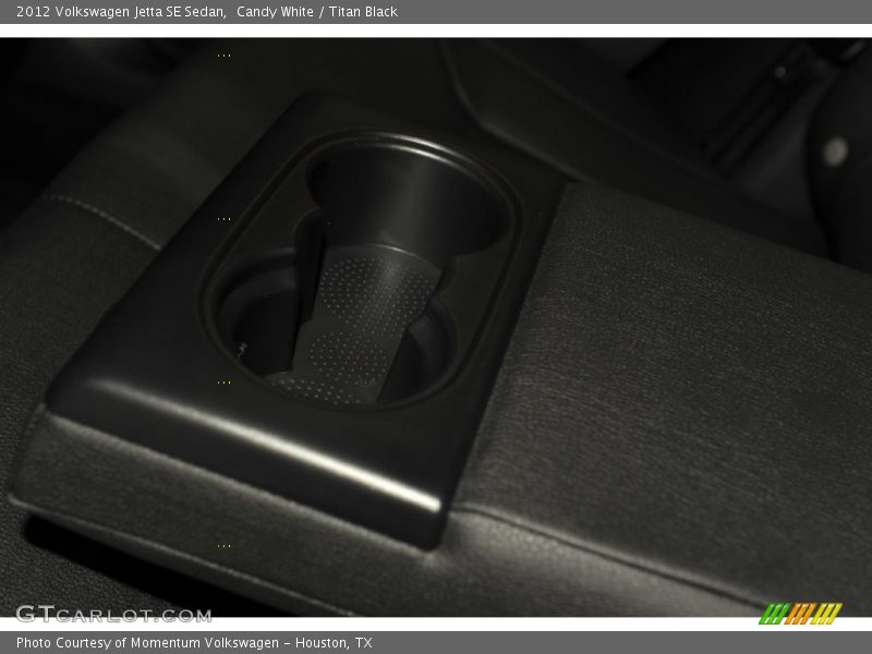 Candy White / Titan Black 2012 Volkswagen Jetta SE Sedan