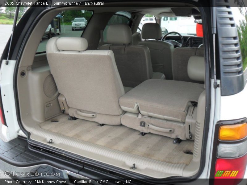 Summit White / Tan/Neutral 2005 Chevrolet Tahoe LT