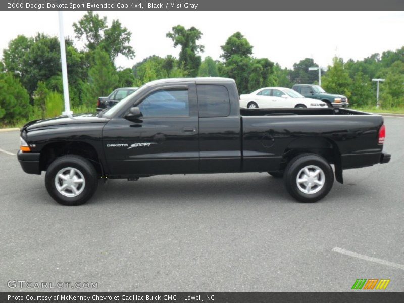  2000 Dakota Sport Extended Cab 4x4 Black