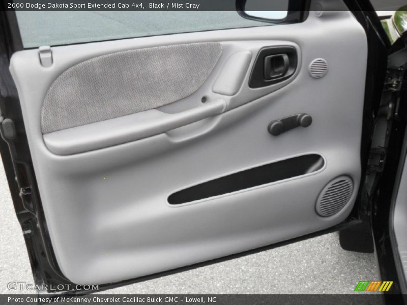 Black / Mist Gray 2000 Dodge Dakota Sport Extended Cab 4x4