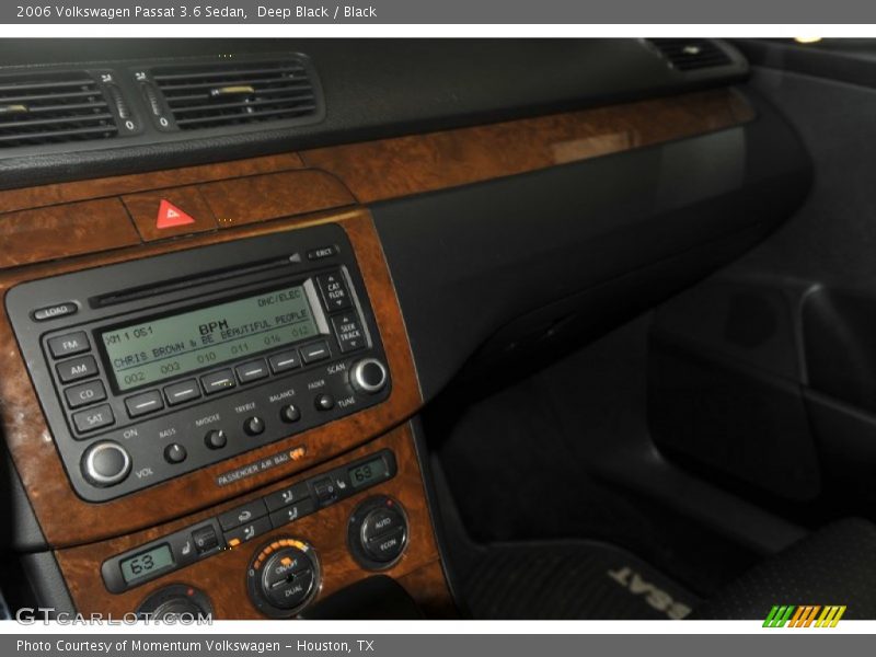 Deep Black / Black 2006 Volkswagen Passat 3.6 Sedan