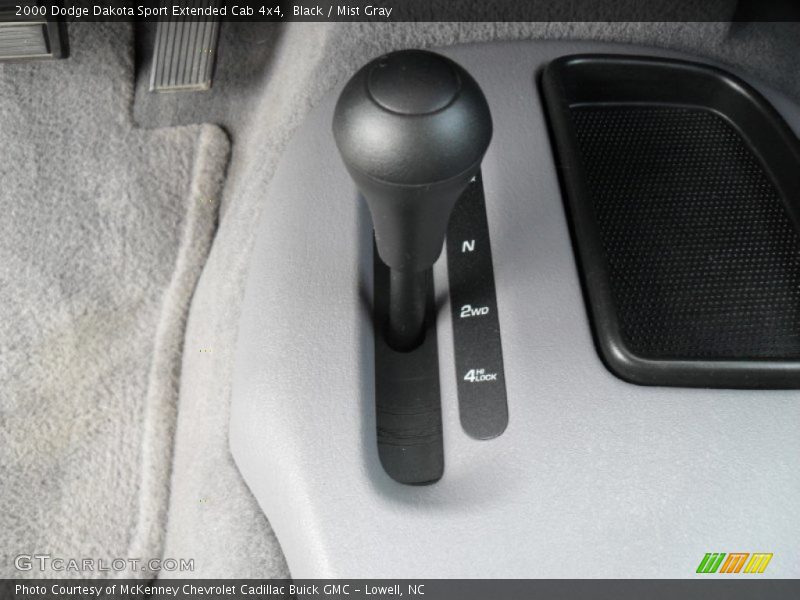 Controls of 2000 Dakota Sport Extended Cab 4x4