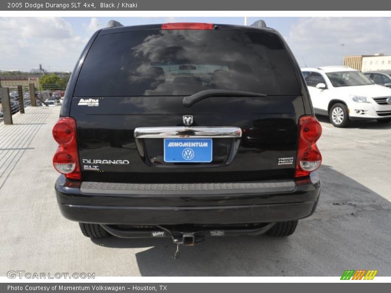 Black / Khaki 2005 Dodge Durango SLT 4x4