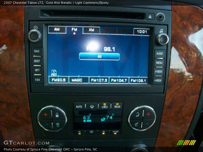 Audio System of 2007 Tahoe LTZ