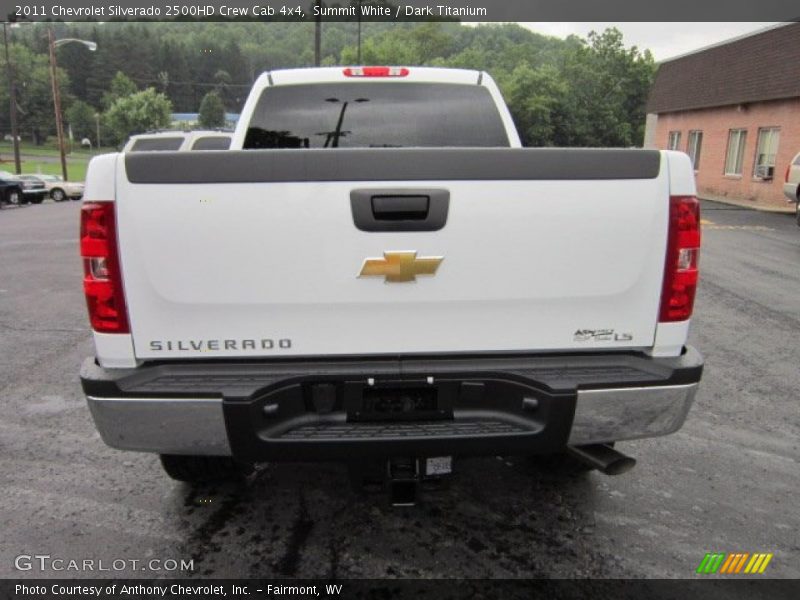 Summit White / Dark Titanium 2011 Chevrolet Silverado 2500HD Crew Cab 4x4