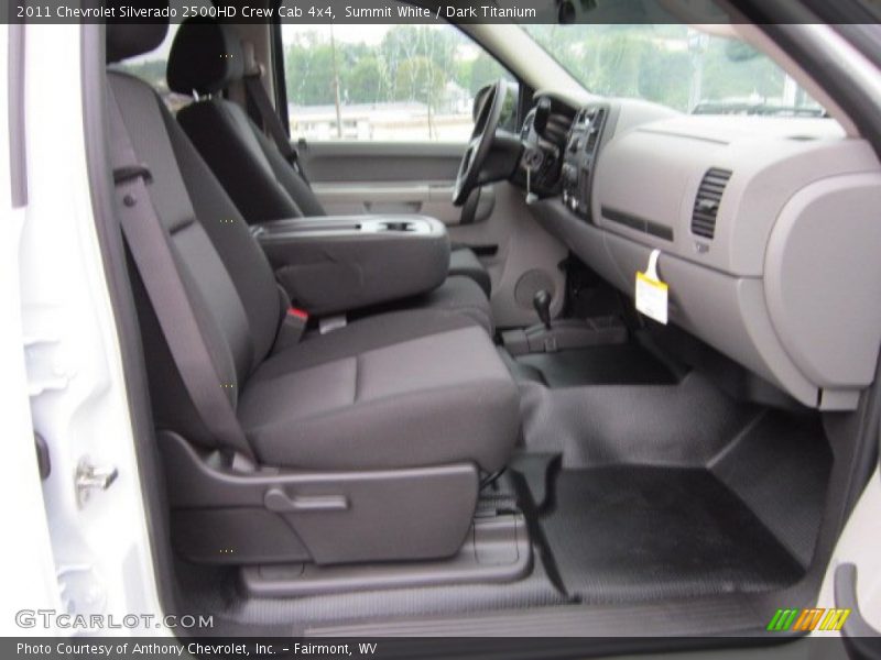 Summit White / Dark Titanium 2011 Chevrolet Silverado 2500HD Crew Cab 4x4