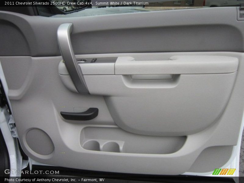 Summit White / Dark Titanium 2011 Chevrolet Silverado 2500HD Crew Cab 4x4