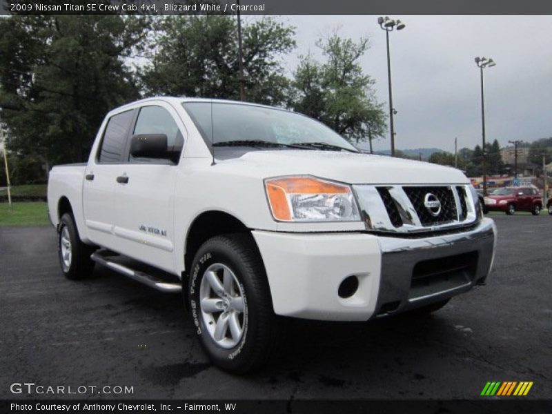 Blizzard White / Charcoal 2009 Nissan Titan SE Crew Cab 4x4
