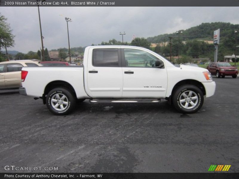 Blizzard White / Charcoal 2009 Nissan Titan SE Crew Cab 4x4