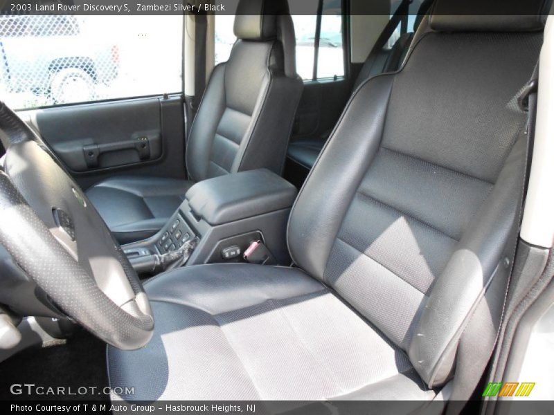 Zambezi Silver / Black 2003 Land Rover Discovery S
