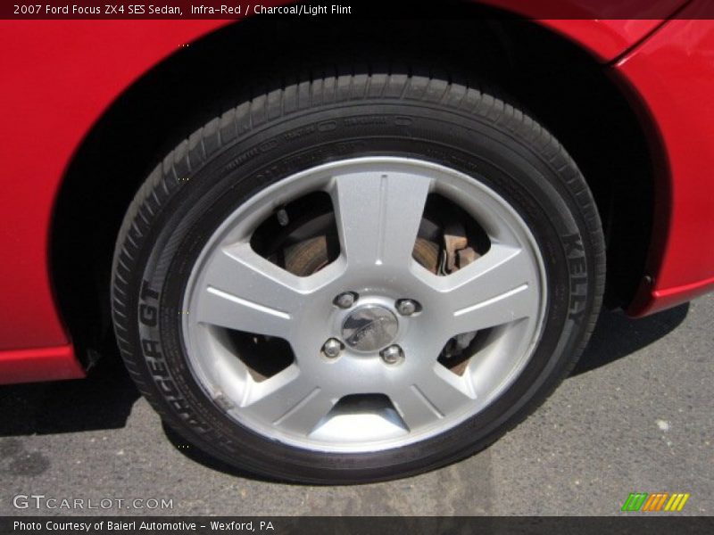 Infra-Red / Charcoal/Light Flint 2007 Ford Focus ZX4 SES Sedan