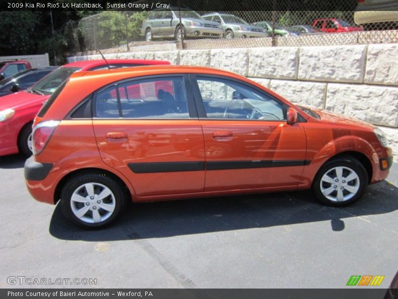 Sunset Orange / Gray 2009 Kia Rio Rio5 LX Hatchback