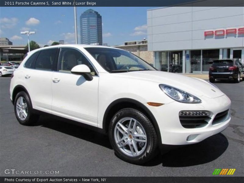 Sand White / Luxor Beige 2011 Porsche Cayenne S