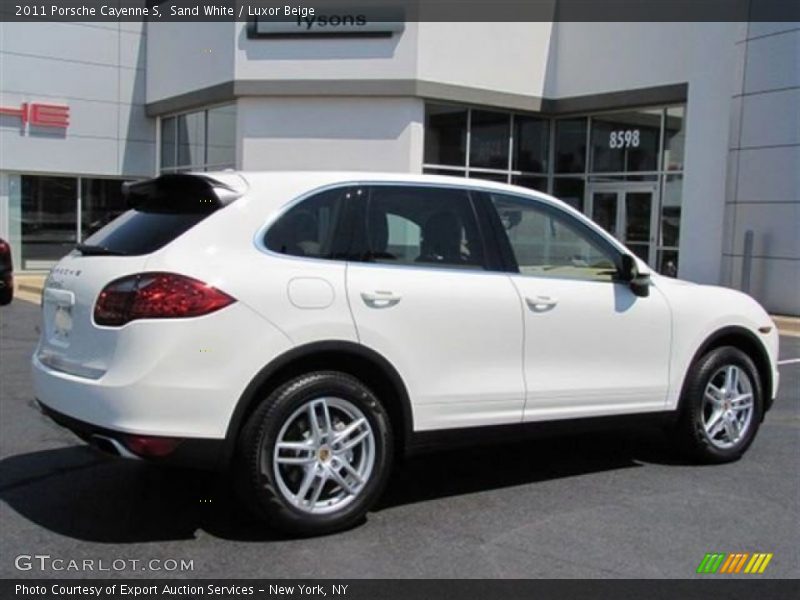 Sand White / Luxor Beige 2011 Porsche Cayenne S