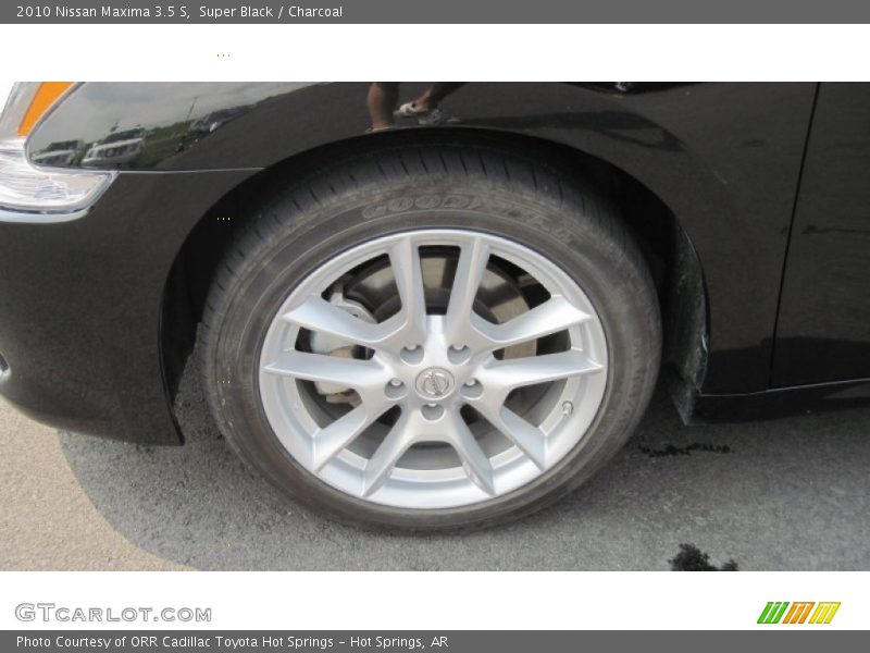 Super Black / Charcoal 2010 Nissan Maxima 3.5 S