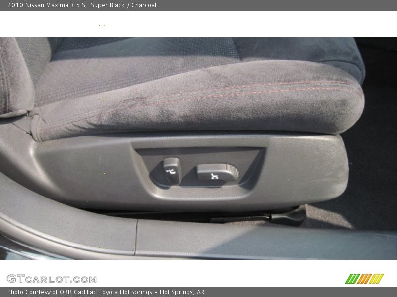 Super Black / Charcoal 2010 Nissan Maxima 3.5 S