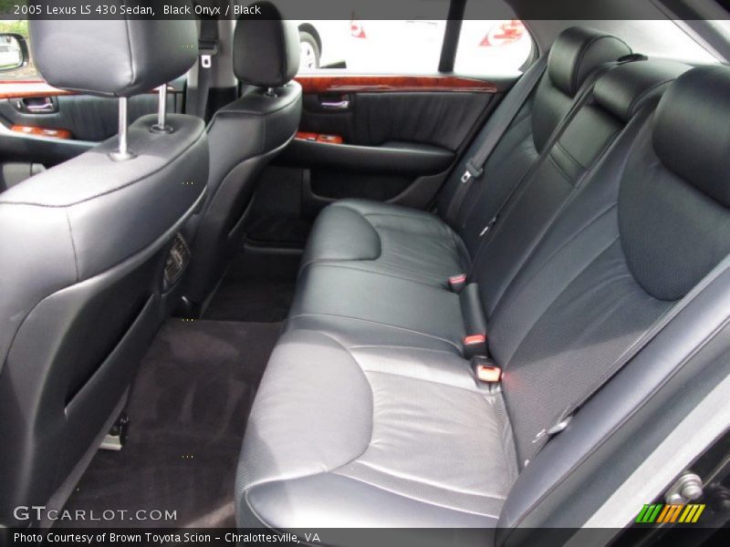 Black Onyx / Black 2005 Lexus LS 430 Sedan