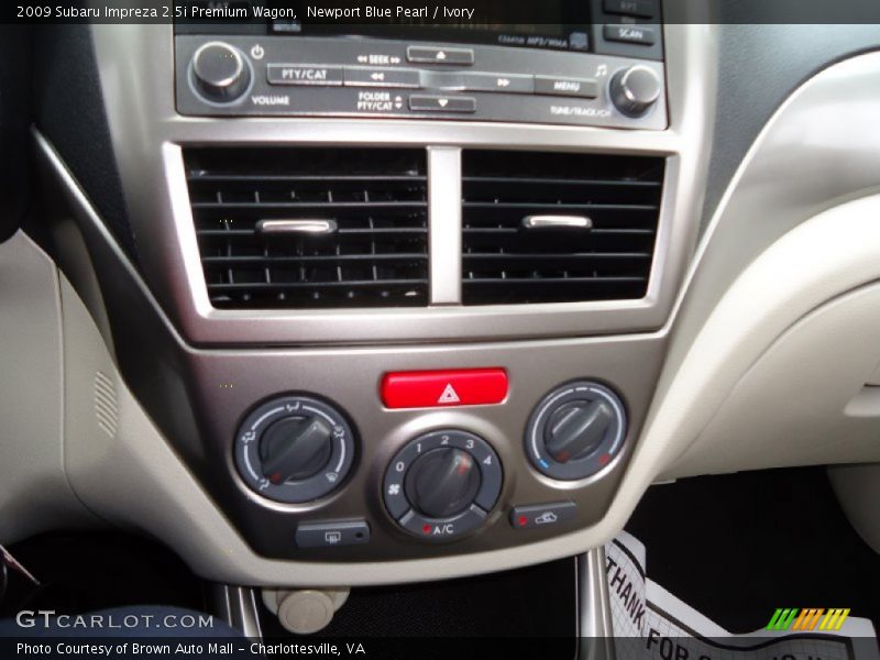 Newport Blue Pearl / Ivory 2009 Subaru Impreza 2.5i Premium Wagon