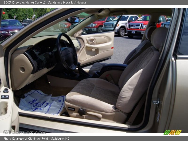 Sandstone Metallic / Neutral 2005 Chevrolet Monte Carlo LS