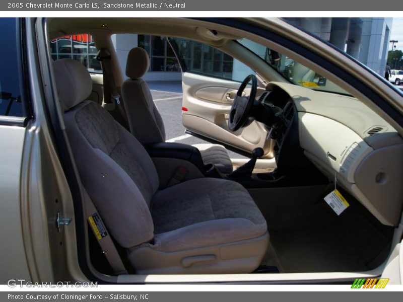 Sandstone Metallic / Neutral 2005 Chevrolet Monte Carlo LS