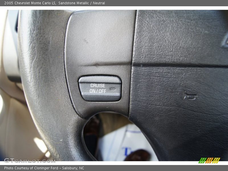 Sandstone Metallic / Neutral 2005 Chevrolet Monte Carlo LS