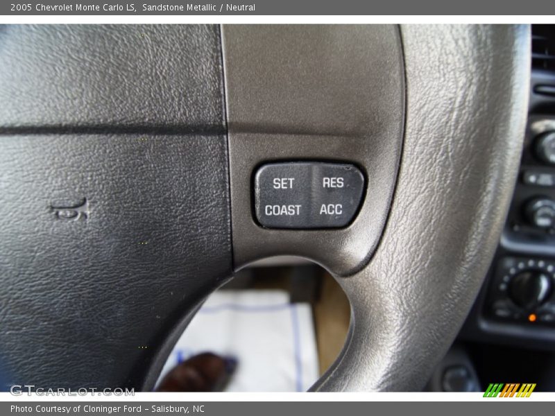 Sandstone Metallic / Neutral 2005 Chevrolet Monte Carlo LS