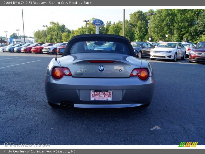 Sterling Gray Metallic / Black 2004 BMW Z4 2.5i Roadster