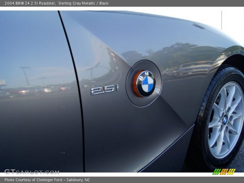 Sterling Gray Metallic / Black 2004 BMW Z4 2.5i Roadster