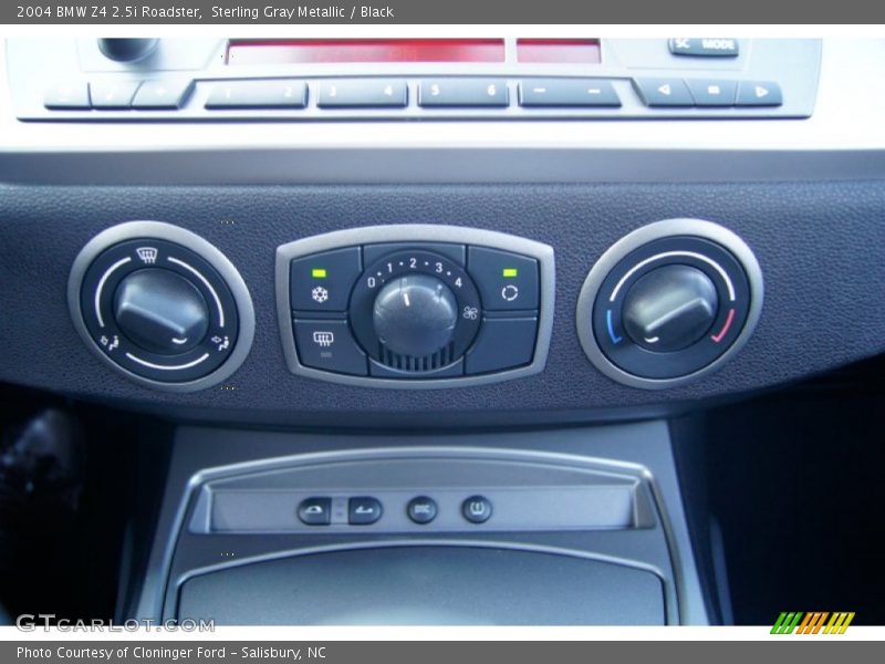 Sterling Gray Metallic / Black 2004 BMW Z4 2.5i Roadster