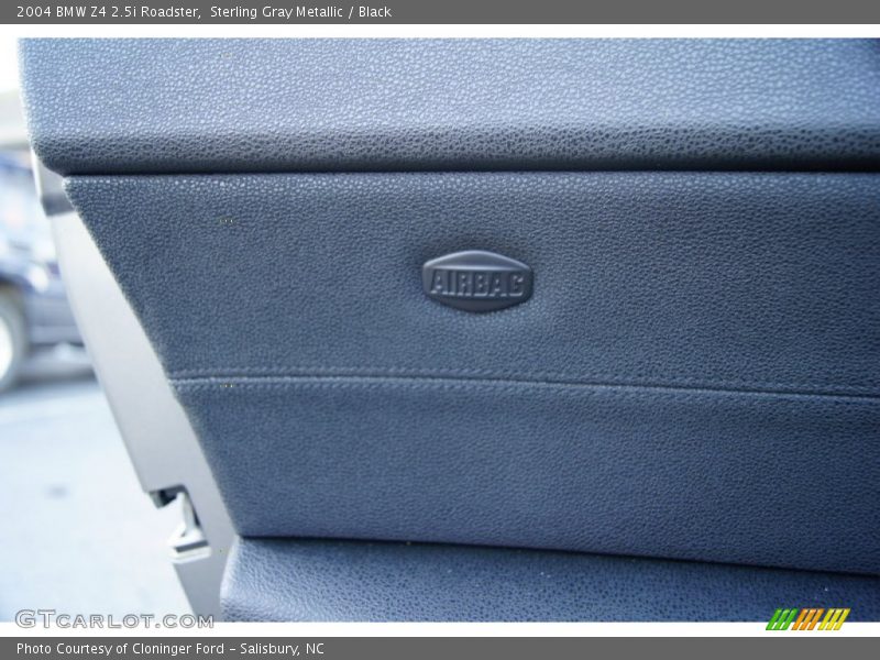 Sterling Gray Metallic / Black 2004 BMW Z4 2.5i Roadster