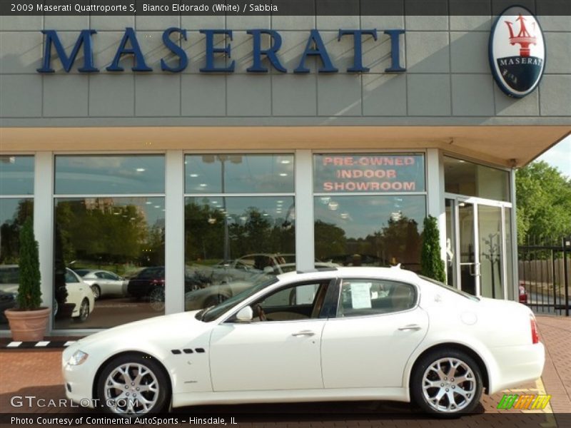 Bianco Eldorado (White) / Sabbia 2009 Maserati Quattroporte S