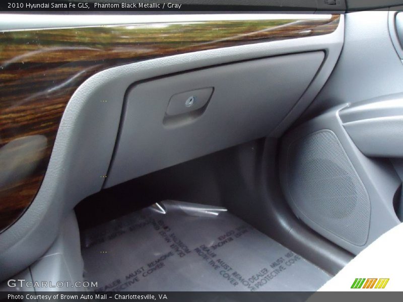Phantom Black Metallic / Gray 2010 Hyundai Santa Fe GLS