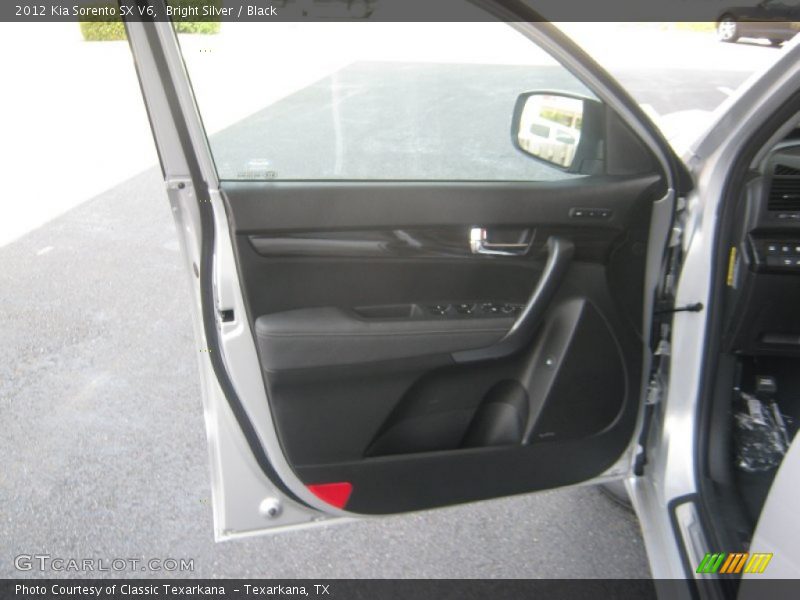 Bright Silver / Black 2012 Kia Sorento SX V6