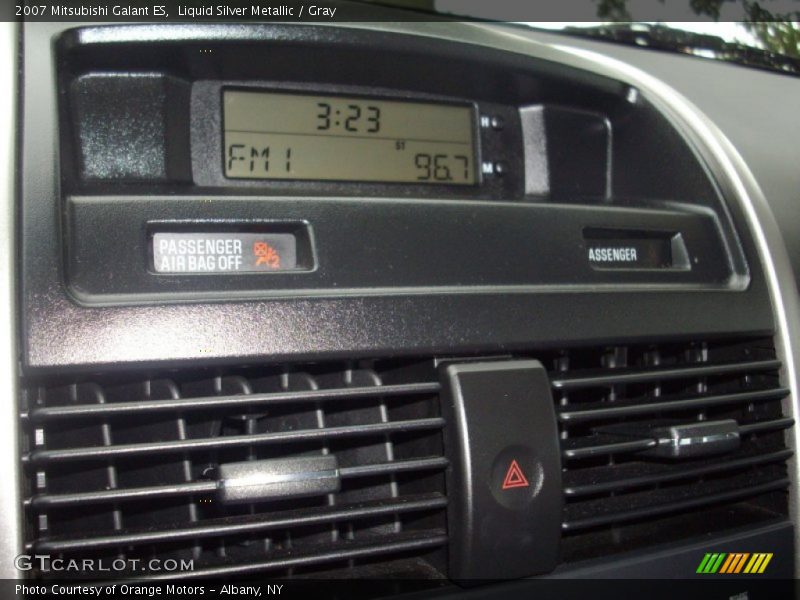Liquid Silver Metallic / Gray 2007 Mitsubishi Galant ES