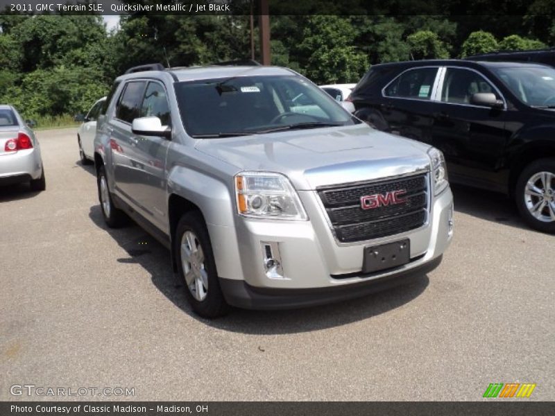 Quicksilver Metallic / Jet Black 2011 GMC Terrain SLE