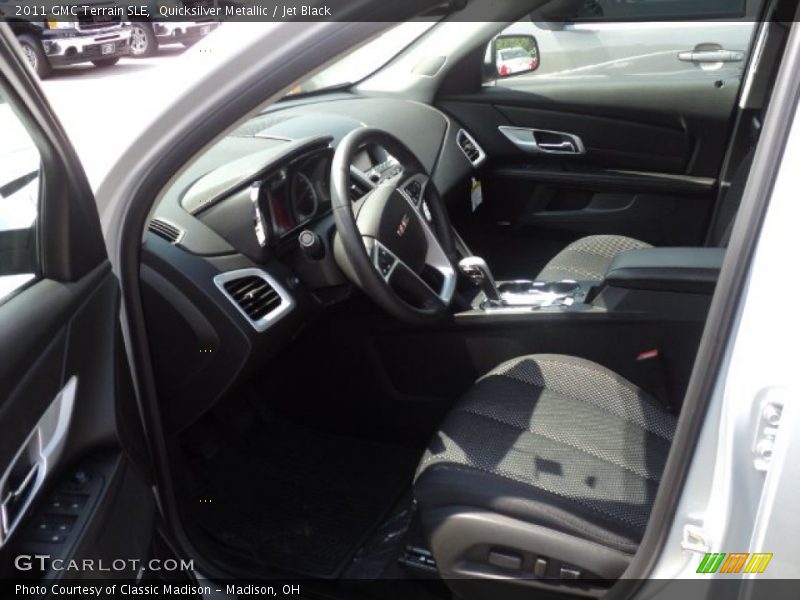 Quicksilver Metallic / Jet Black 2011 GMC Terrain SLE