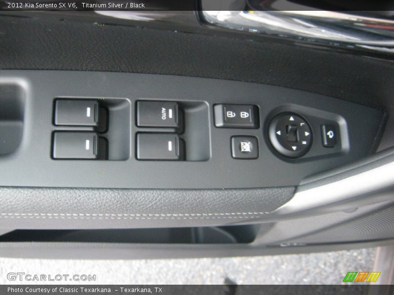 Titanium Silver / Black 2012 Kia Sorento SX V6