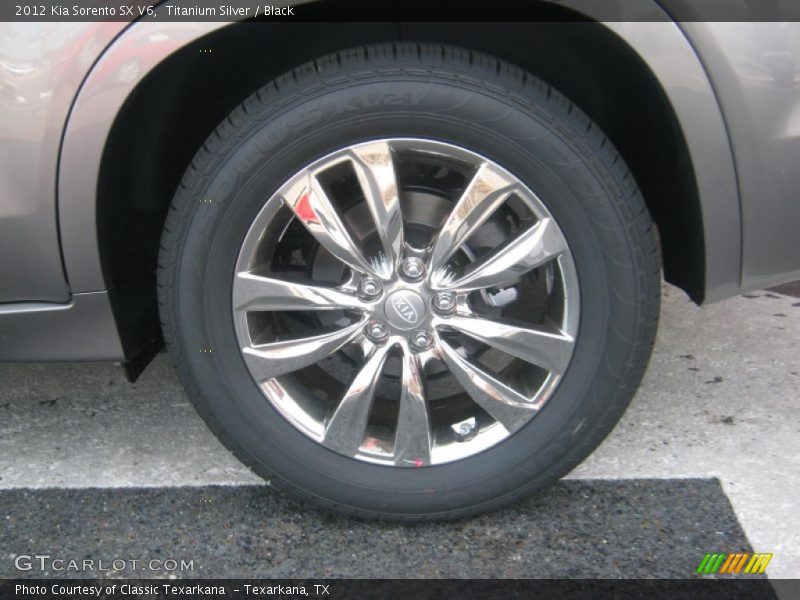 Titanium Silver / Black 2012 Kia Sorento SX V6