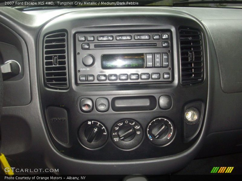 Tungsten Grey Metallic / Medium/Dark Pebble 2007 Ford Escape XLS 4WD
