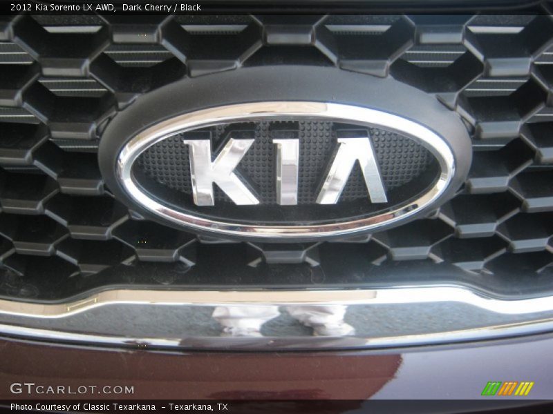  2012 Sorento LX AWD Logo