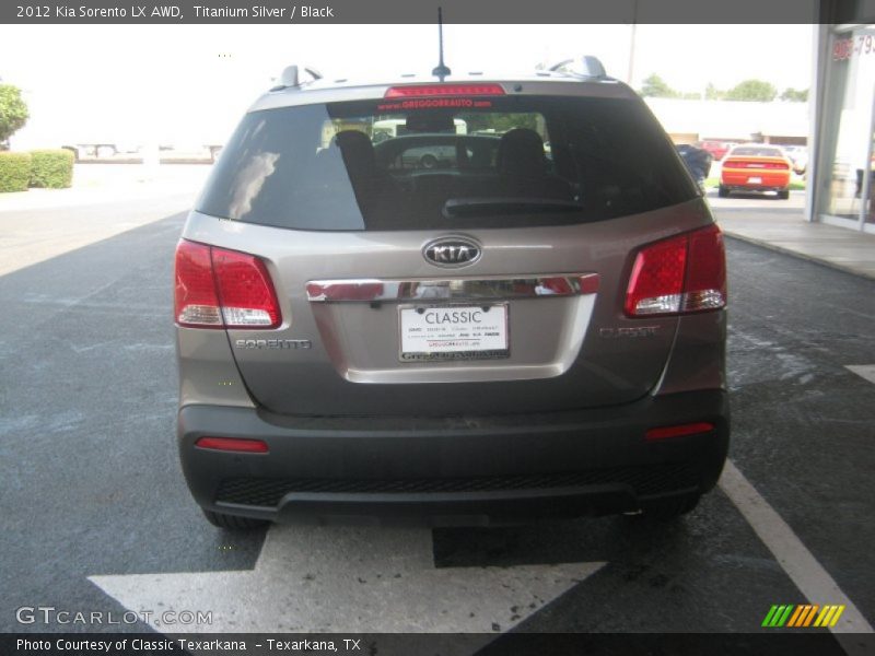 Titanium Silver / Black 2012 Kia Sorento LX AWD
