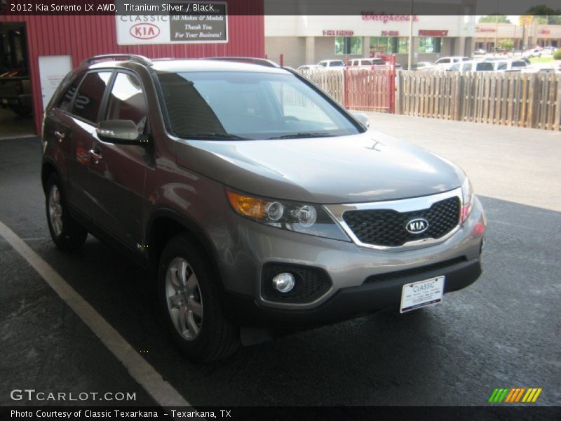 Titanium Silver / Black 2012 Kia Sorento LX AWD