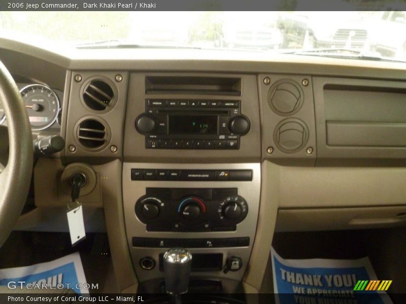 Dark Khaki Pearl / Khaki 2006 Jeep Commander