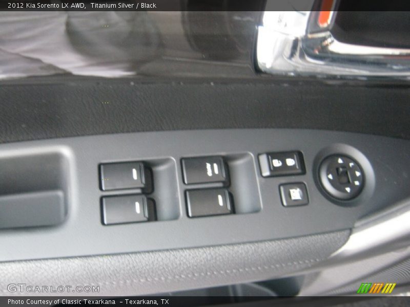 Titanium Silver / Black 2012 Kia Sorento LX AWD