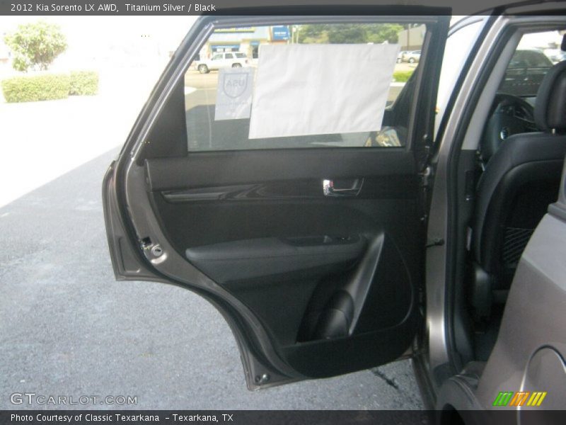 Titanium Silver / Black 2012 Kia Sorento LX AWD